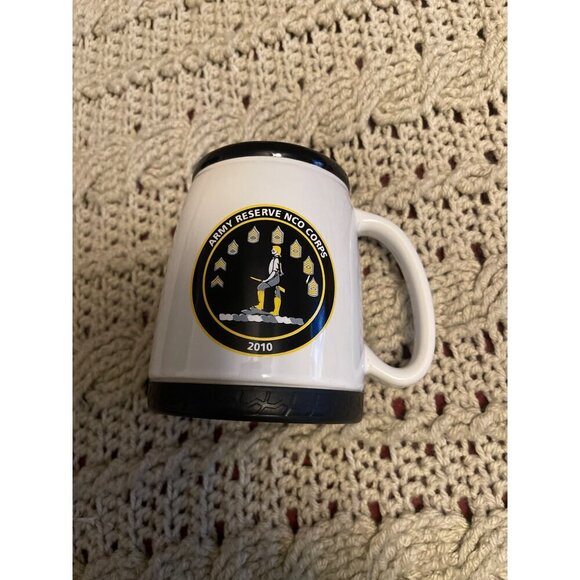 United States Army Reserve NCO Corps "Warrior-Citizen" RCC Koozie Ceramic Mug 16 - Picture 2 of 7